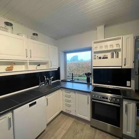 Villa I Lille Lokalsamfund *