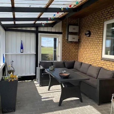 Villa I Lille Lokalsamfund Jelling